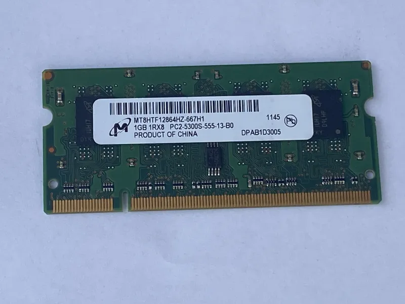 Micron 1GB DDR2-667MHz PC2-5300 non-ECC CL5 200-Pin SoDimm MT8HTF12864HZ-667H1